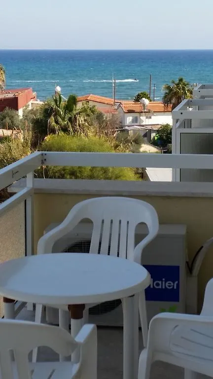 Pelides Apartments Larnaca Cypr