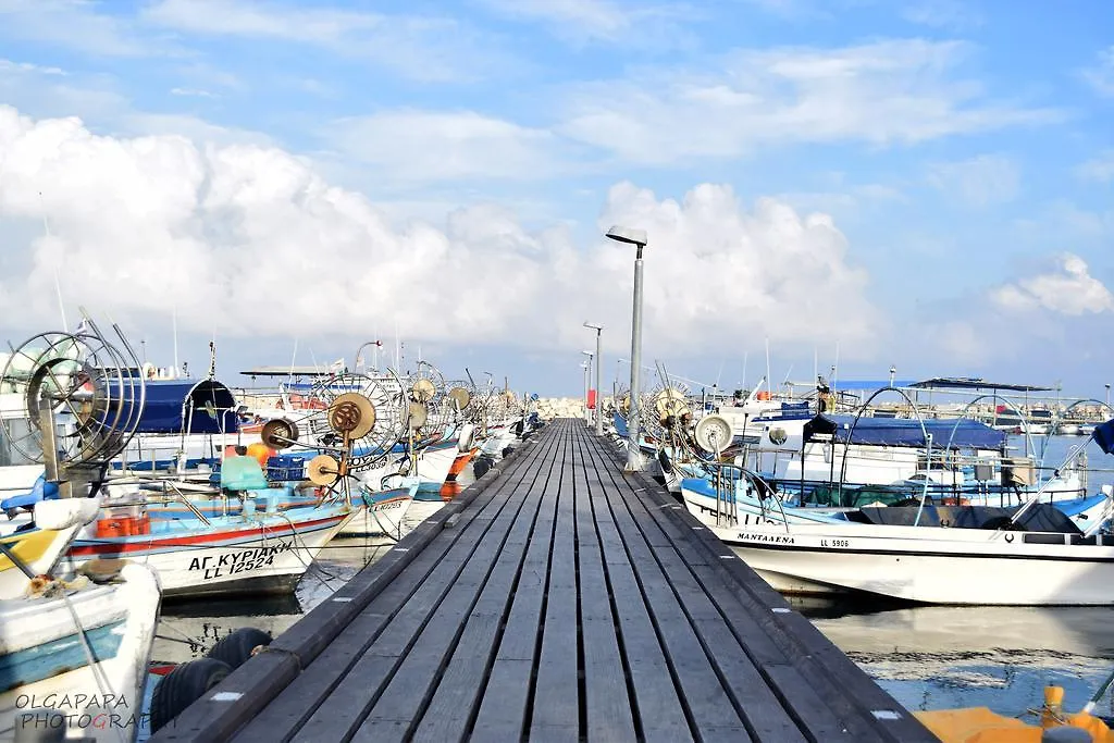 Pelides Apartments Larnaca