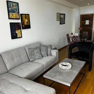  Apartman Ithaki Phinikoudes No. 204