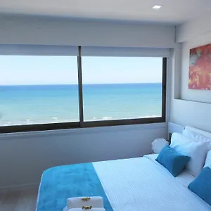 Lazuli Sea View Beachfront Ap 253 Ларнака